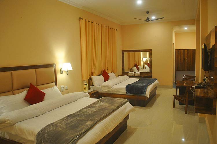 family rooms in dharamshala
